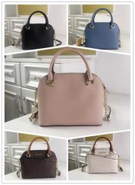 Picture of Michael Kors Lady Handbags _SKUfw114010209fw